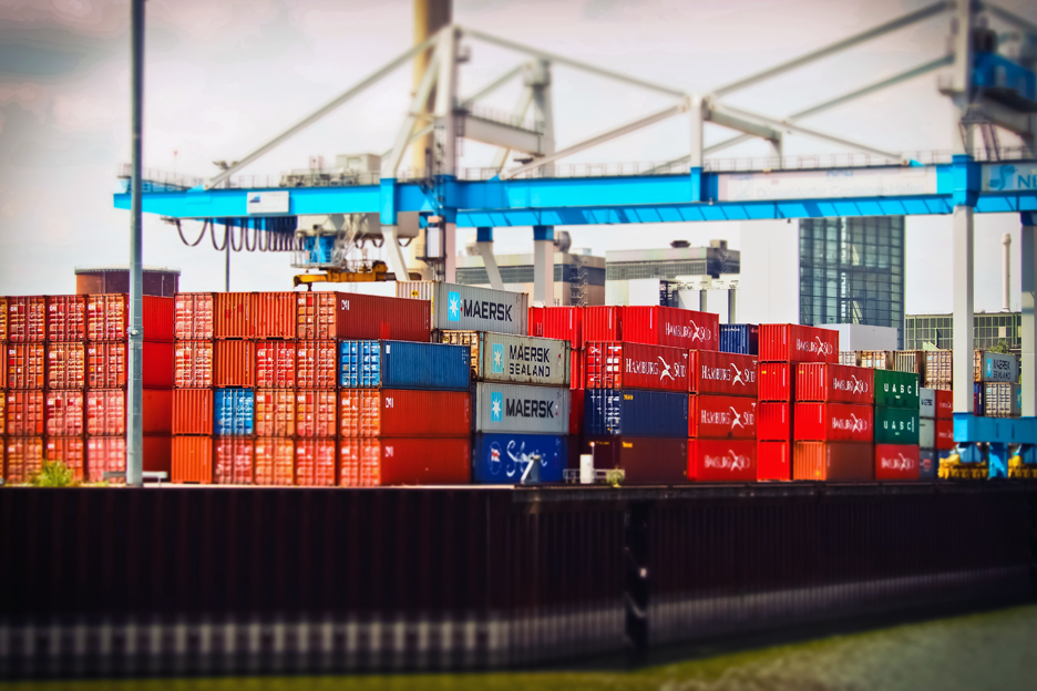 Feature team outsourcing: It's like Containerization for software development